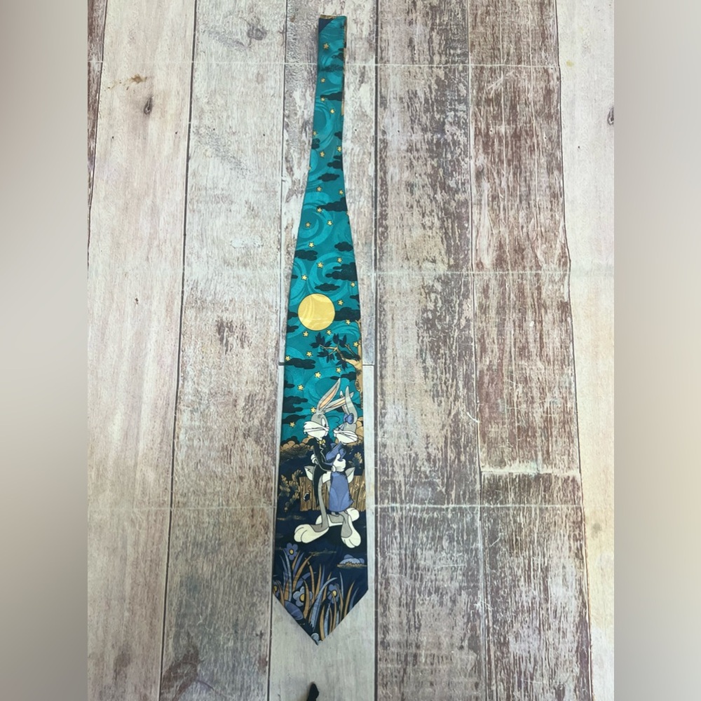 Looney Tunes Leeds International Honey Bunny and Bugs Bunny romance tie‎